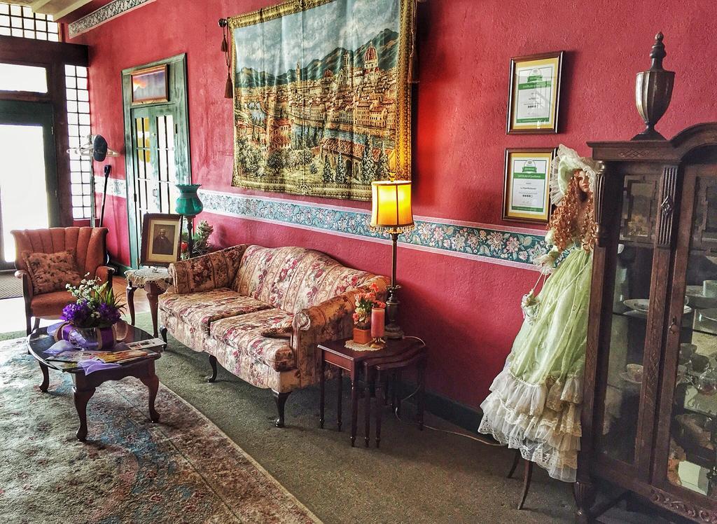 La Plaza Historic Hotel & Restaurant Walsenburg Dış mekan fotoğraf