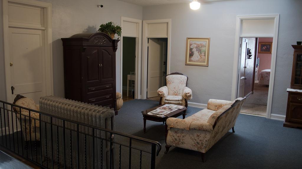 La Plaza Historic Hotel & Restaurant Walsenburg Dış mekan fotoğraf